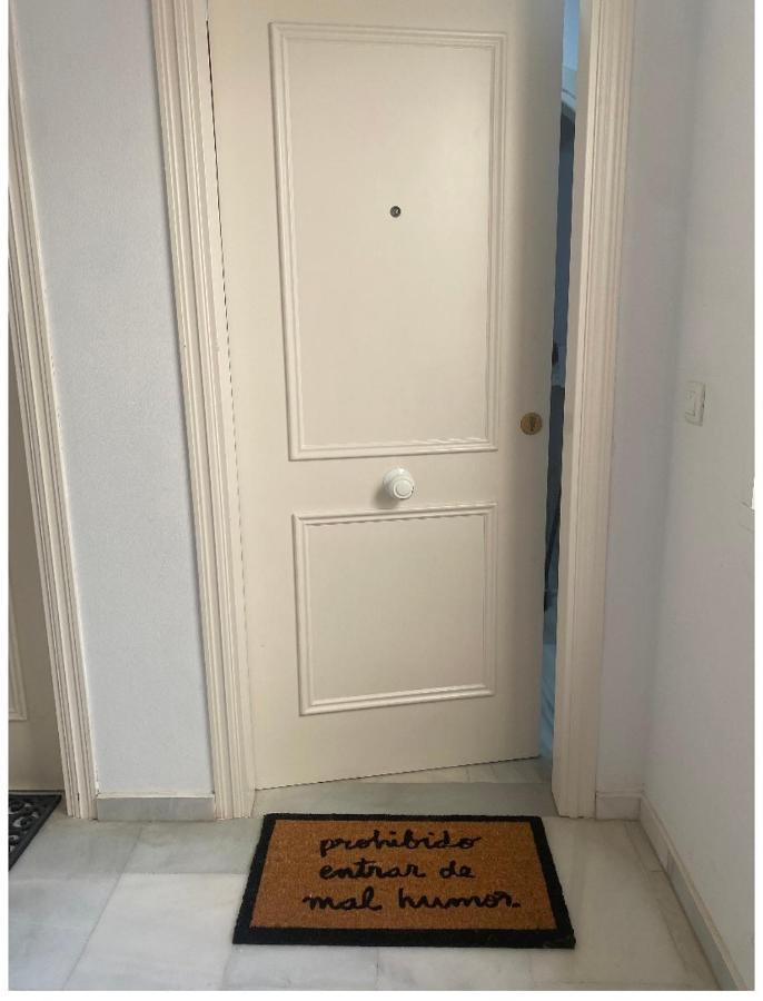 Apartamento Duplex Ático, primera línea de playa Torrox Exterior foto