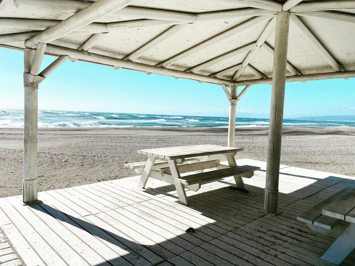 Apartamento Duplex Ático, primera línea de playa Torrox Exterior foto